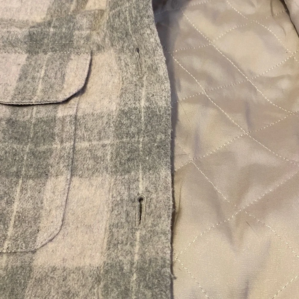 Vince Women's Plaid Wool Flannel Shirt Jacket - oversized Small - Picture 11 of 11